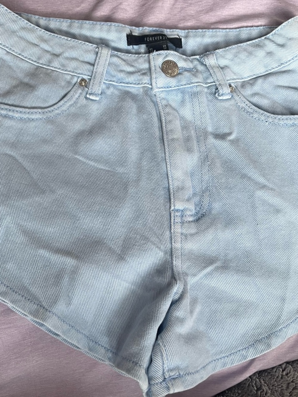 NWT Forever 21 Light Blue Denim High-Rise Women's Shorts
